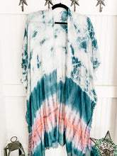 Load image into Gallery viewer, &quot;Lacey&quot; Kimono